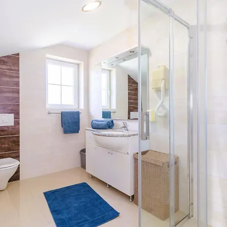 Tatil Evi Krase By Interhome Krnica